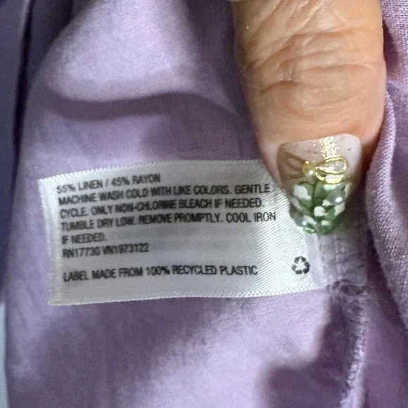 Ava & Viv Lavender V-Neck Blouse - Picture 6 of 7